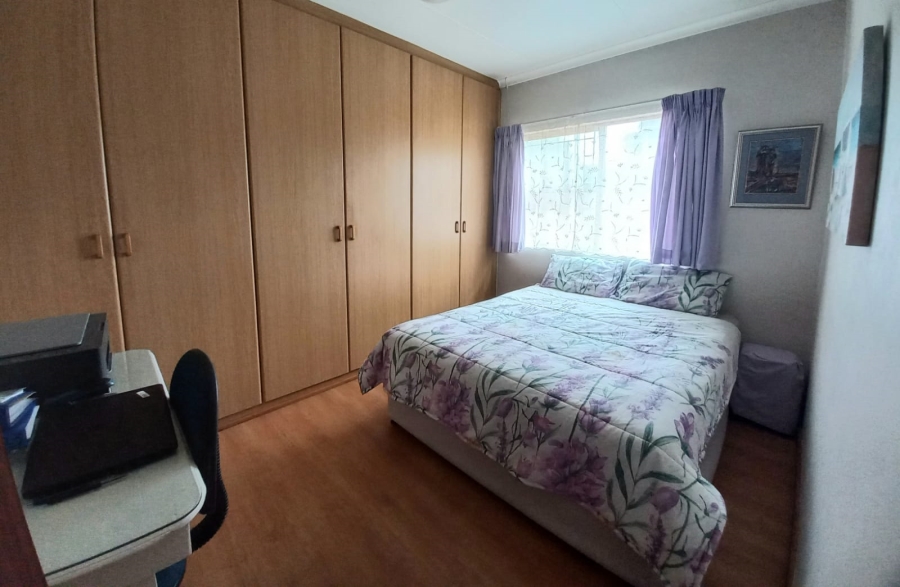 3 Bedroom Property for Sale in Dana Bay Western Cape